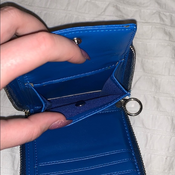 🚫sold on depop🚫 urban outfitters wallet - Picture 4 of 4